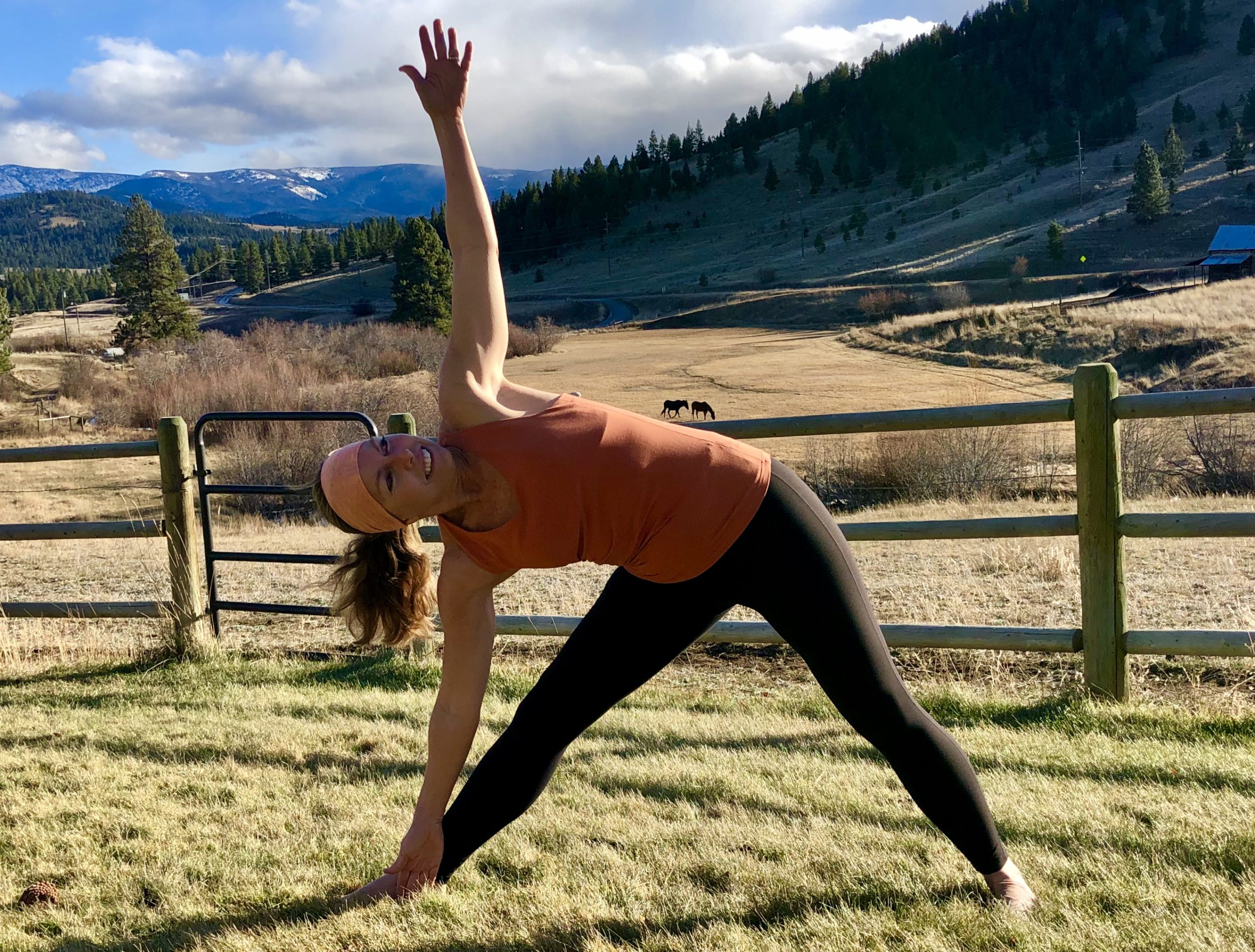 Yoga for Thanksgiving: 5 Simple Poses to Improve Digestion and Reduce ...